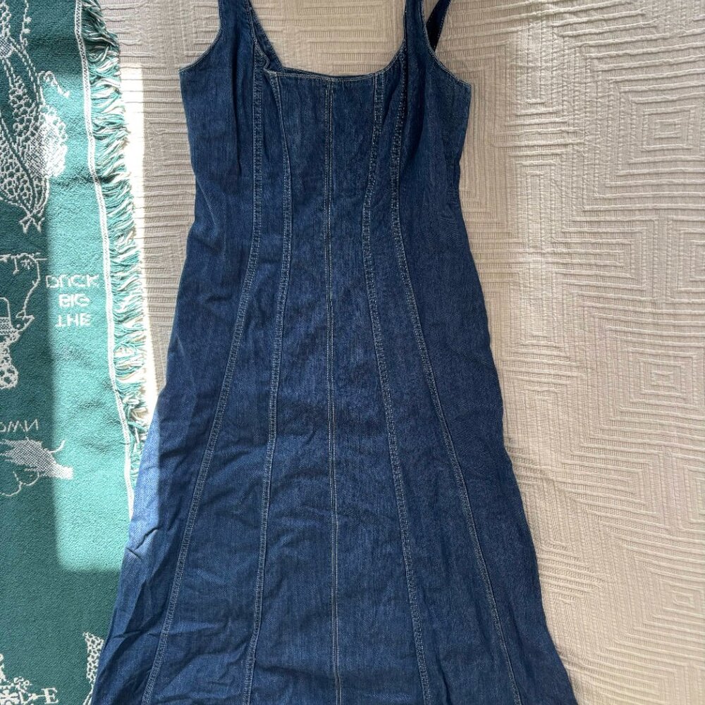 Reformation Amory Denim Midi Dress, Size 6 - Picture 5 of 5
